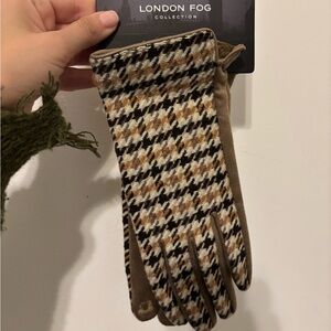 London Fog winter gloves
